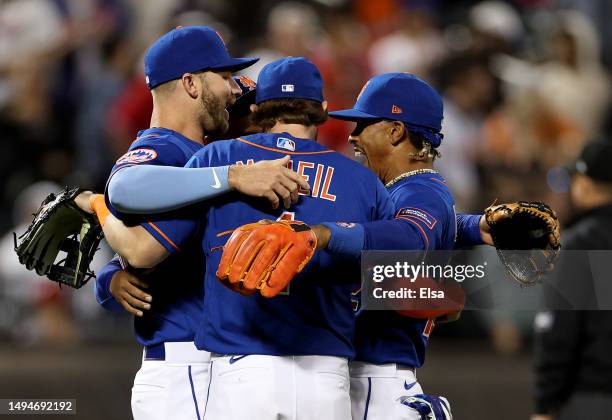 Pete Alonso,Eduardo Escobar, Jeff McNeil and Francisco Lindor of the New York Mets celebrate the win over the Philadelphia Phillies at Citi Field on...