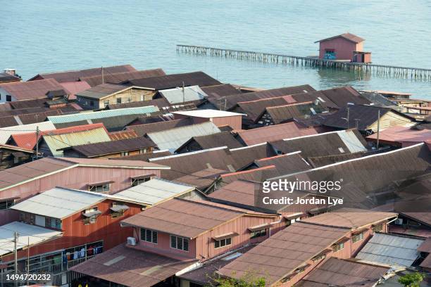 aerial view of the clan jetties of penang - georgetown world heritage building stockfoto's en -beelden