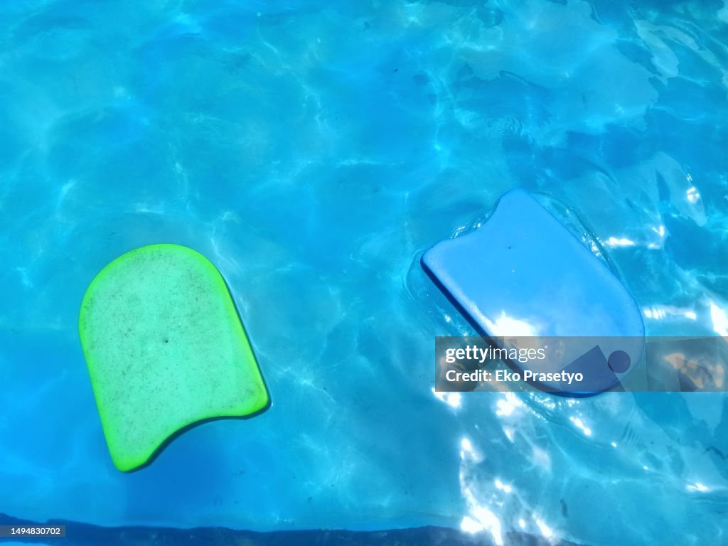 Pool Float From Above Swimming Float Board Above The Pool Water High-Res Stock Photo - Getty ...