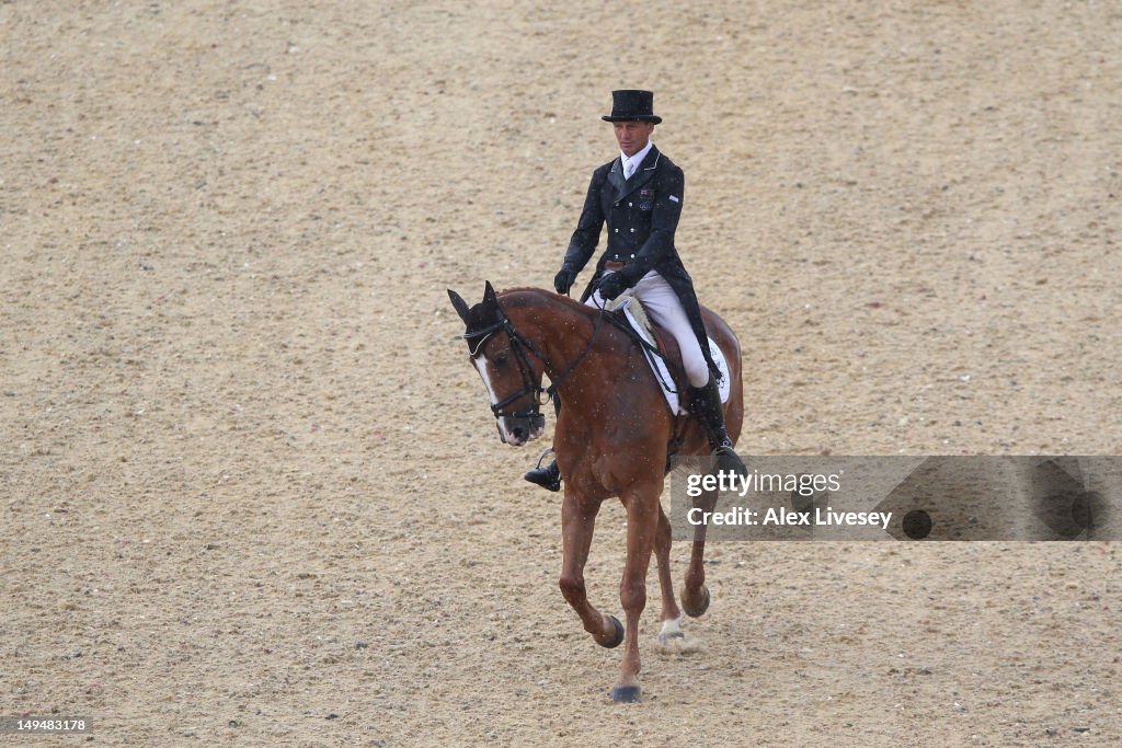 Olympics Day 2 - Equestrian
