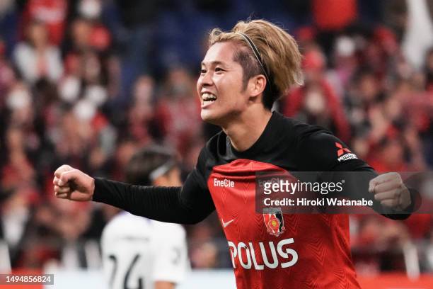 Atsuki Ito of Urawa Red Diamonds celebrates scoring his team's scond goal during the J.LEAGUE Meiji Yasuda J1 11th Sec. Match between Urawa Red...