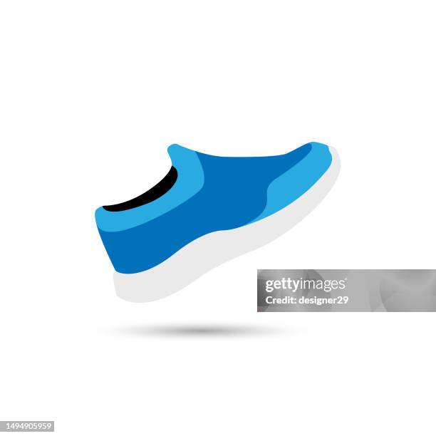 ilustraciones, imágenes clip art, dibujos animados e iconos de stock de diseño vectorial del icono del zapato sobre fondo blanco. - racing logos