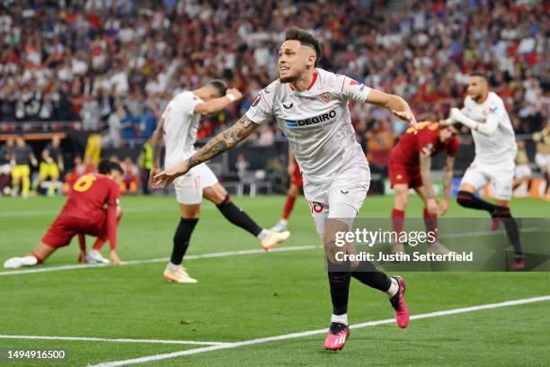 Lucas Ocampos of Sevilla FC celebrates after an own goal by Gianluca Mancini of AS Roma scored an own goal, Sevilla FC's first goal during the UEFA...
