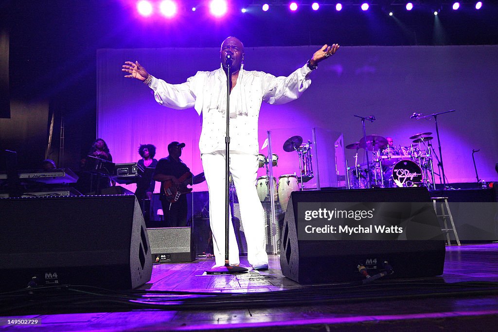 Maze Featuring Frankie Beverly, Patti Labelle, The O'Jays, Kenny "Babyface" Edmonds And Tank