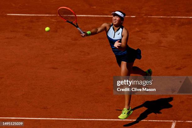 Claire Liu of United States plays a forehand against Iga Swiatek of Poland during the Women's Singles Second Round match on Day Five of the 2023...