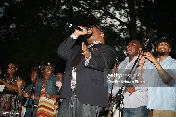 Rev. Hezekiah Walker performs at the 38th Anniversary of Harlem Week at Ulysses S. Grant National Memorial Park on July 29, 2012 in New York City.