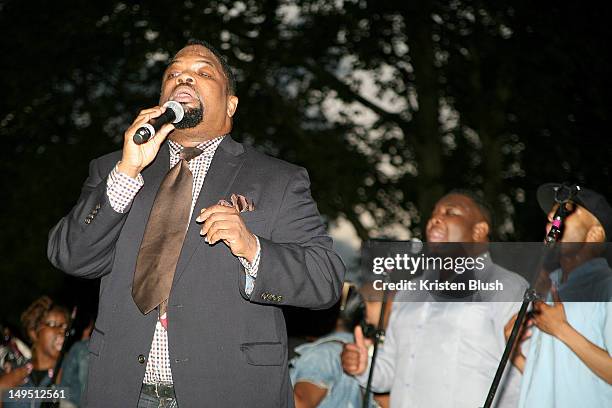 Rev. Hezekiah Walker performs at the 38th Anniversary of Harlem Week at Ulysses S. Grant National Memorial Park on July 29, 2012 in New York City.