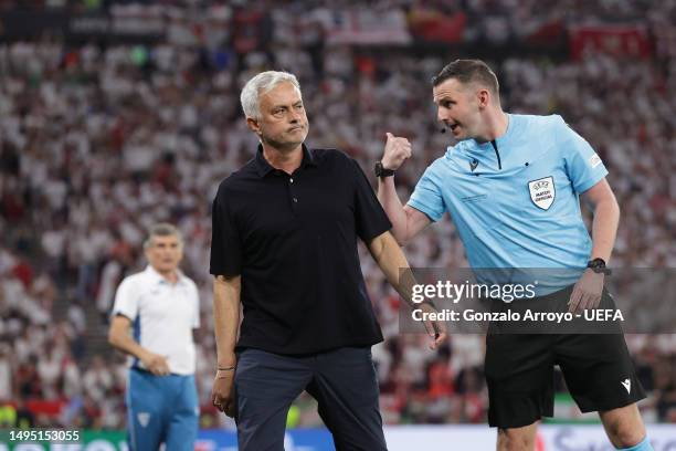 Manager Jose Mourinho of AS Roma argues with fourth referee Michael Oliver during the UEFA Europa League 2022/23 final match between Sevilla FC and...