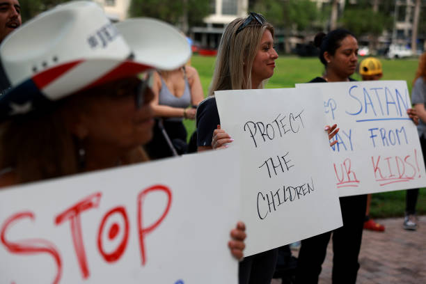 FL: Protestors Hold Boycott Rally Outside A Miami Target Store