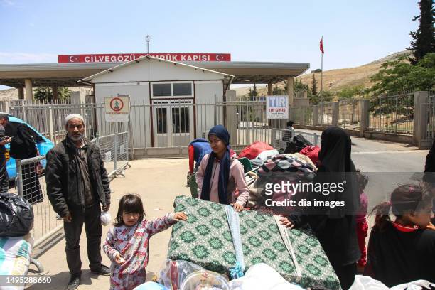 The Syrians who fled the civil war in their country and took refuge in Turkey, living in Kahramanmaraş and Hatay, are returning to Syria after their...