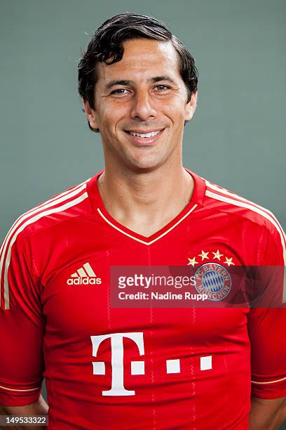 Claudio Pizarro poses during the Bayern Muenchen team presentation at Bayern's training ground Saebener Strasse on July 30, 2012 in Munich, Germany.Ê