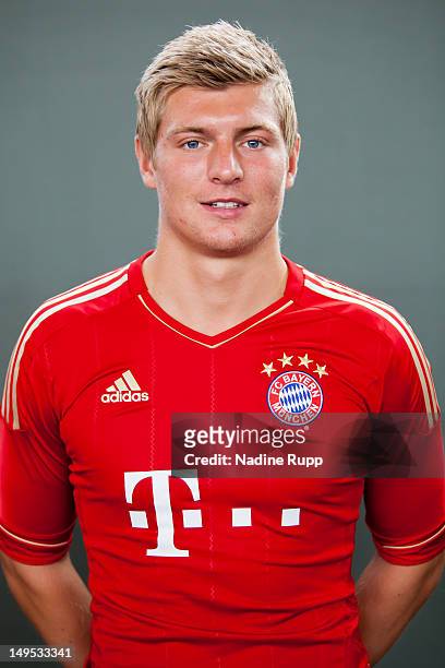 Toni Kroos poses during the Bayern Muenchen team presentation at Bayern's training ground Saebener Strasse on July 30, 2012 in Munich, Germany.Ê