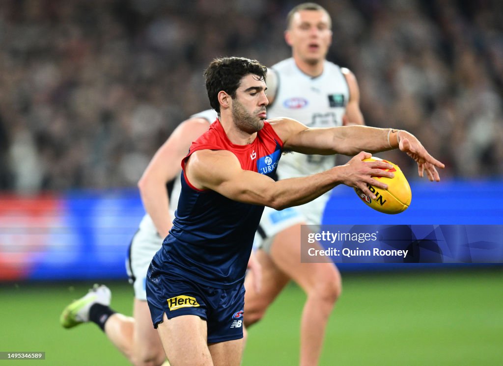 AFL Rd 12 - Melbourne v Carlton