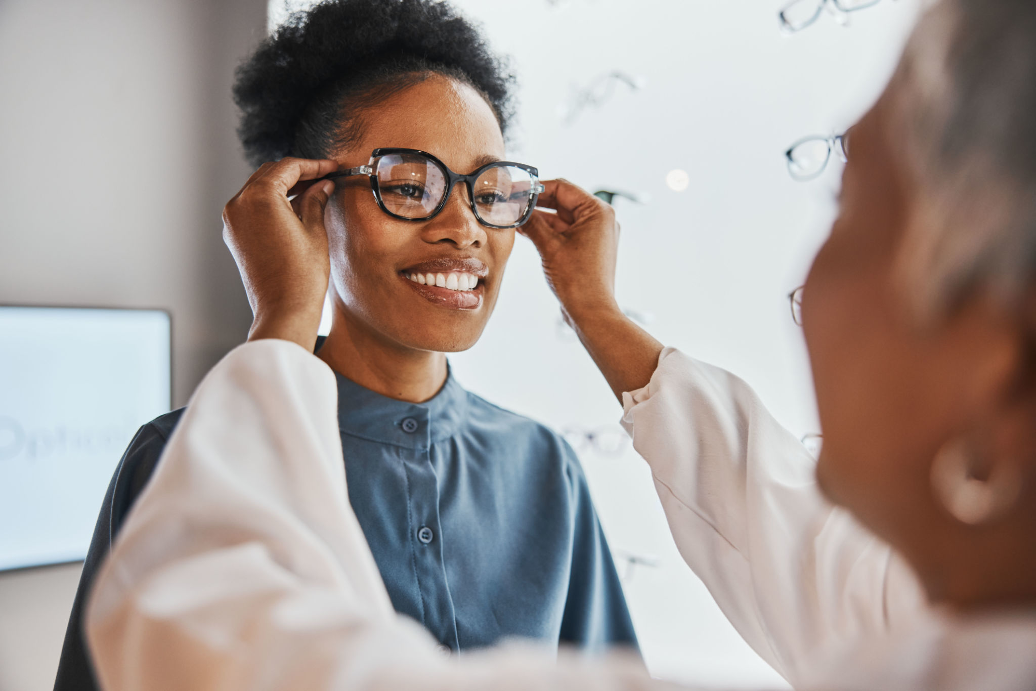 choosing glasses