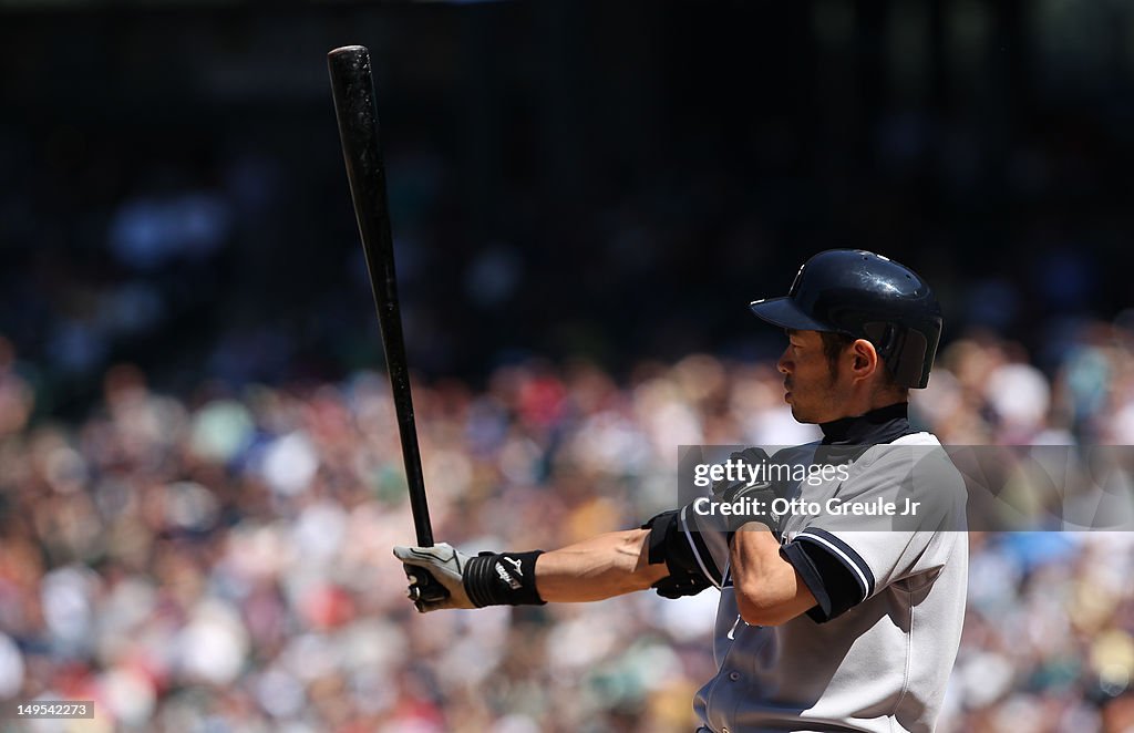 New York Yankees v Seattle Mariners