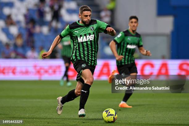 Domenico Berardi of US Sassuolo runs with the ball during the Serie A match between US Sassuolo and ACF Fiorentina at Mapei Stadium - Citta' del...