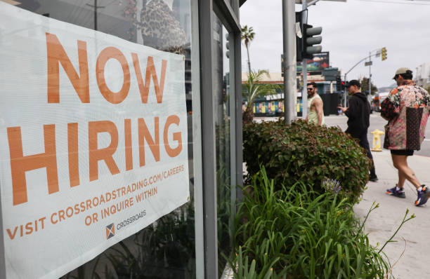 CA: U.S. Economy Adds More Jobs Than Expected In May