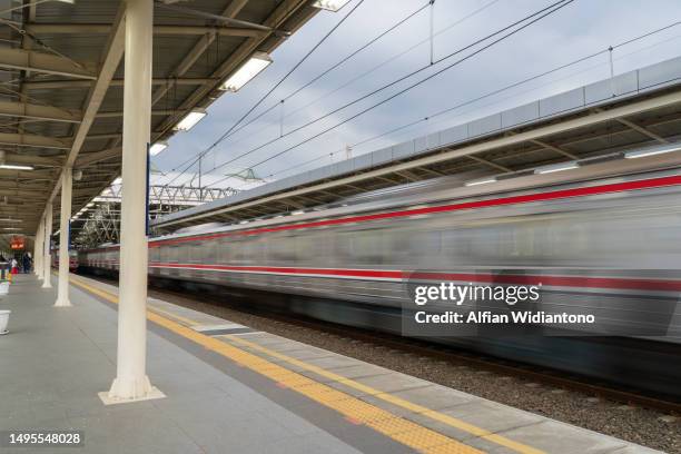 commuter railway station - indonesia electricity development in jakarta stock pictures, royalty-free photos & images