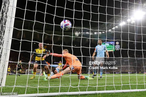Jason Cummings of the Mariners celebrates after kicking a goal during the 2023 A-League Men's Grand Final match between Melbourne City and Central...