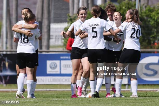 The team of Frankfurt celebrates the first goal and equalizes to 1-1 during the B-Junior Girls Final German Championship Semi Final Leg Two match...