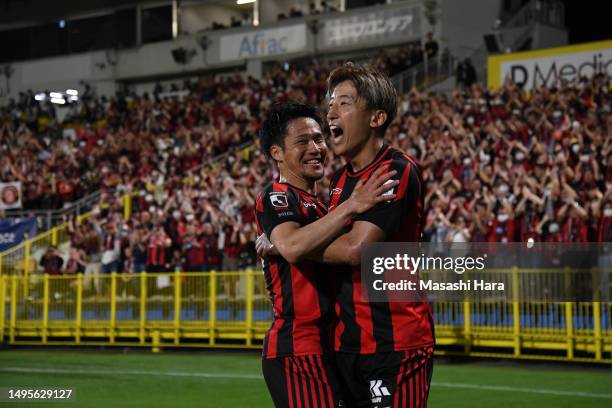 Takuro Kaneko of Consadole Sapporo celebrates the fourth goal during the J.LEAGUE Meiji Yasuda J1 16th Sec. Match between Kashiwa Reysol and Hokkaido...