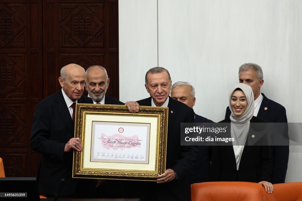 Recep Tayyip Erdoğan is officially re-president