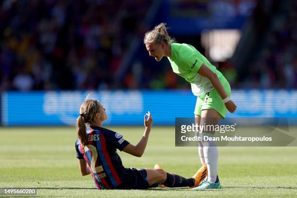 Alexandra Popp of VfL Wolfsburg shouts at Irene Paredes of FC Barcelona during the UEFA Women's Champions League final match between FC Barcelona and...