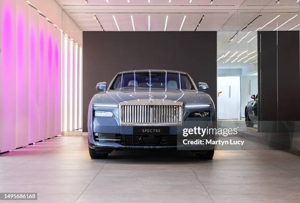 The new Rolls Royce Spectre on display in the HR Owen Rolls Royce showroom in Mayfair, London. The Spectre is the newest model to be released by...