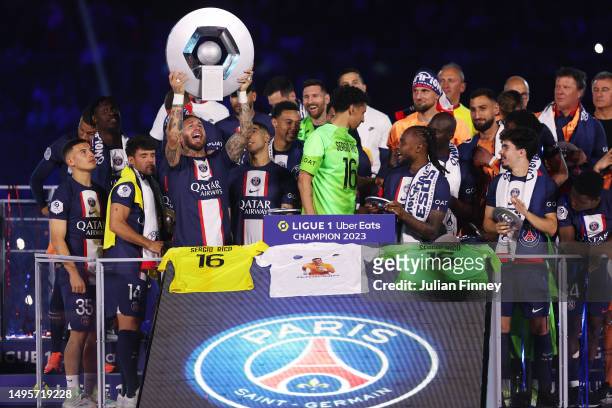 Sergio Ramos of Paris Saint-Germain lifts the Ligue 1 Uber Eats trophy after the Ligue 1 match between Paris Saint-Germain and Clermont Foot at Parc...