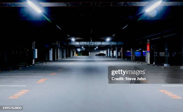 underground parking - abandoned factory stock-fotos und bilder