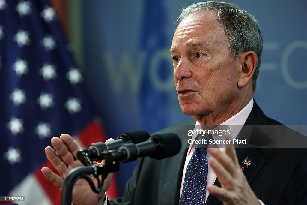New York City Mayor Bloomberg Opens New Career Center For Veterans