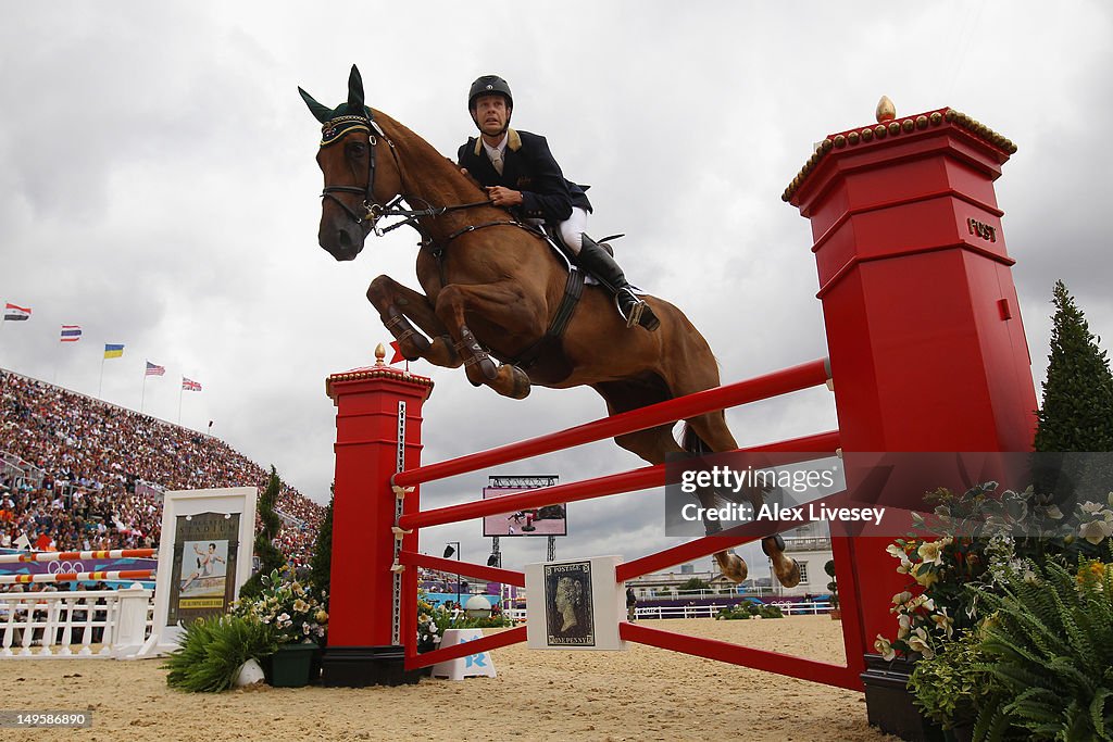 Olympics Day 4 - Equestrian