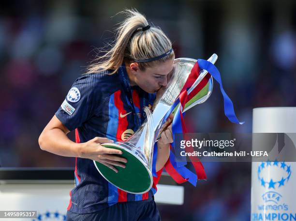 Alexia Putellas of FC Barcelona with the UEFA Women's Champions League Trophy after the team's victory during the UEFA Women's Champions League final...