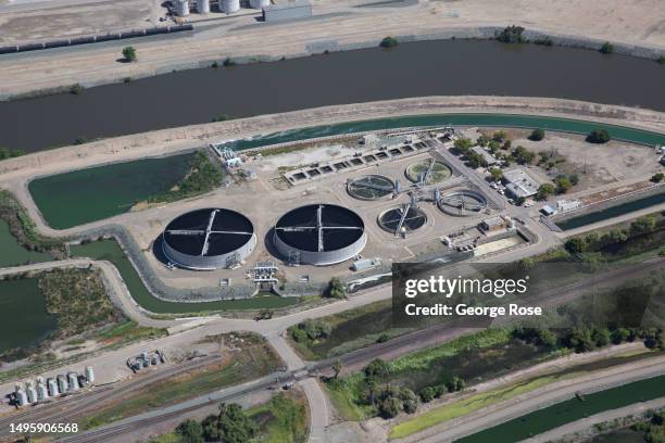 Environment Control Stockton 273 Wastewater Treatment Plant California Stock Photos, High-Res ...