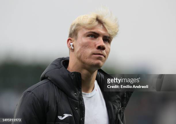 Rasmus Hojlund of Atalanta BC looks on prior to the Serie A match between Atalanta BC and AC Monza at Gewiss Stadium on June 04, 2023 in Bergamo,...