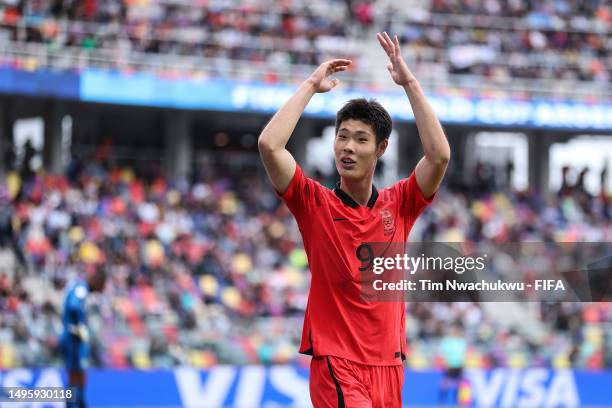 Lee Youngjun of Korea Republic celebrates the team's first goal scored by Choi Seokhyun of Korea Republic during the FIFA U-20 World Cup Argentina...