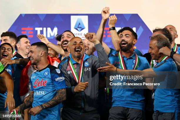 Luciano Spalletti, Head Coach of SSC Napoli, celebrates winning Serie A following the Serie A match between SSC Napoli and UC Sampdoria at Stadio...