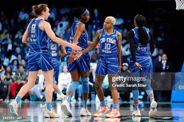 Alanna Smith, Elizabeth Williams, Courtney Williams, and Kahleah Copper of the Chicago Sky celebrate during the second half against the New York...