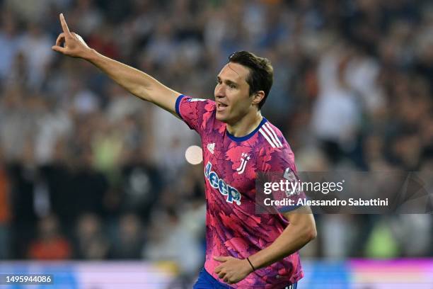 Federico Chiesa of Juventus celebrates after scoring the opening goal during the Serie A match between Udinese Calcio and Juventus at Dacia Arena on...