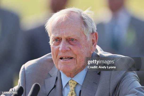 Jack Nicklaus speaks during the trophy ceremony after the final round of the Memorial Tournament presented by Workday at Muirfield Village Golf Club...