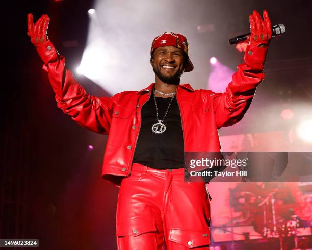 Usher performs during the 2023 The Roots Picnic at The Mann on June 04, 2023 in Philadelphia, Pennsylvania.