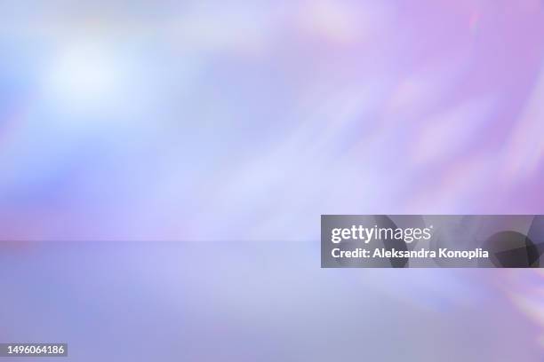 modern studio backdrop - abstract empty stage with dreamy caustic light effect, crystal reflections on purple background. pastel holographic neon colors. - mural objeto manufaturado - fotografias e filmes do acervo