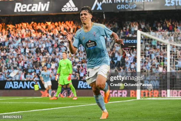 Gabri Veiga of RC Celta celebrates after scores the team's first goal during the LaLiga Santander match between RC Celta and FC Barcelona at Estadio...