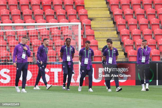 The ACF Fiorentina team inspect the pitch ahead of the UEFA Europa Conference League 2022/23 final match between ACF Fiorentina and West Ham United...