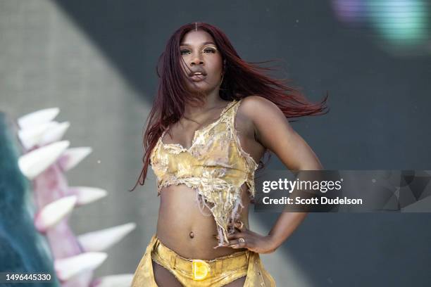 Docchi Rapper Doechii Rapper Photos and Premium High Res Pictures - Getty Images