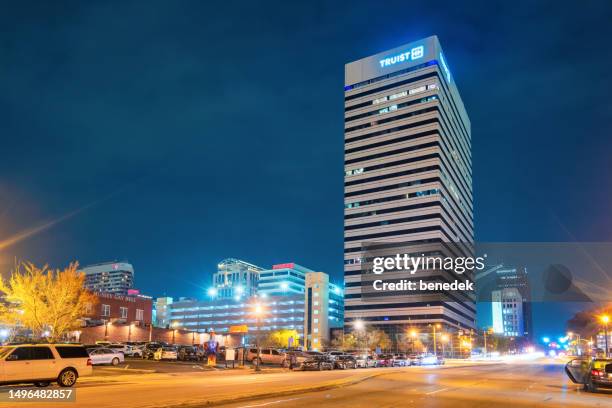 downtown columbia south carolina usa skyscraper - downtown columbia sc stock pictures, royalty-free photos & images