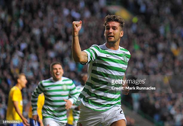 Charlie Mulgrew of Celtic celebrates after scoring the winning goal against HJK Helsinki during the Champions League third-round qualifier first leg...