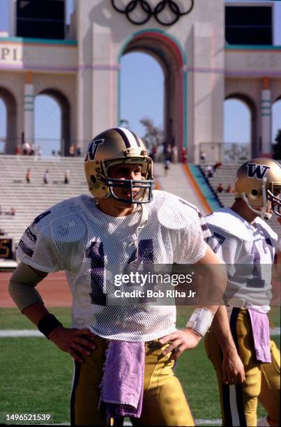 University of Washington Quarterback Paul Sicuro game action between University of Southern California and University of Washington at Los Angeles...