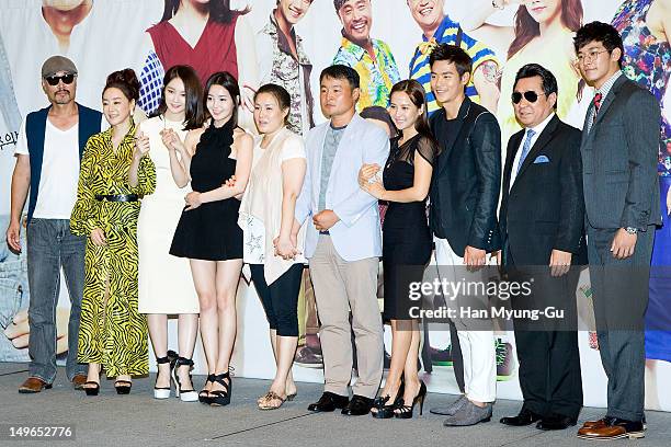 South Korean actors Lee Jae-Yong, Kim Hae-Eun, Kang Min-Kyung of Davichi, Nam Gyu-Ri, Jo Yeo-Jeong, Kim Kang-Woo, Lim Ha-Ryong, Jung Suk-Won, TV...