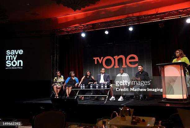 Executive producers Rochelle Brown, Sonia Armstead, Dewanaki Hill, Dr. Steve Perry, Mentee Barry Hill, Jr. And former NBA Player and Celebrity Mentor...